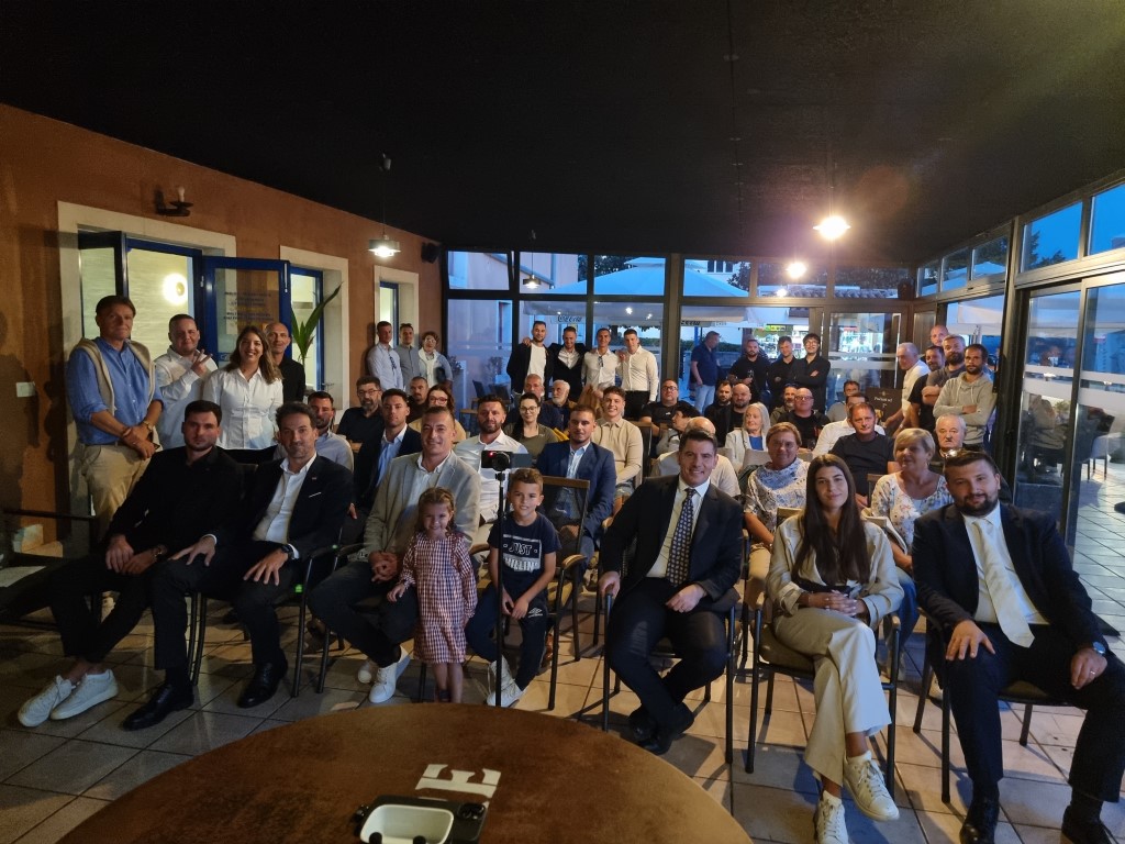 U prisutnosti brojnih posjetitelja osnovana je gradska organizacija MOST Buje